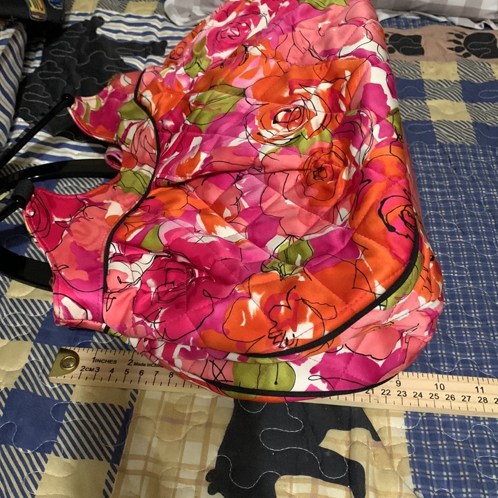 Vera Bradley Roses Bag With Rigid Handles - Picture 3 of 6